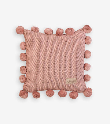 כרית פומפונים ורוד