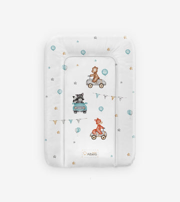 משטח החתלה - מסיבת חיות קטנות